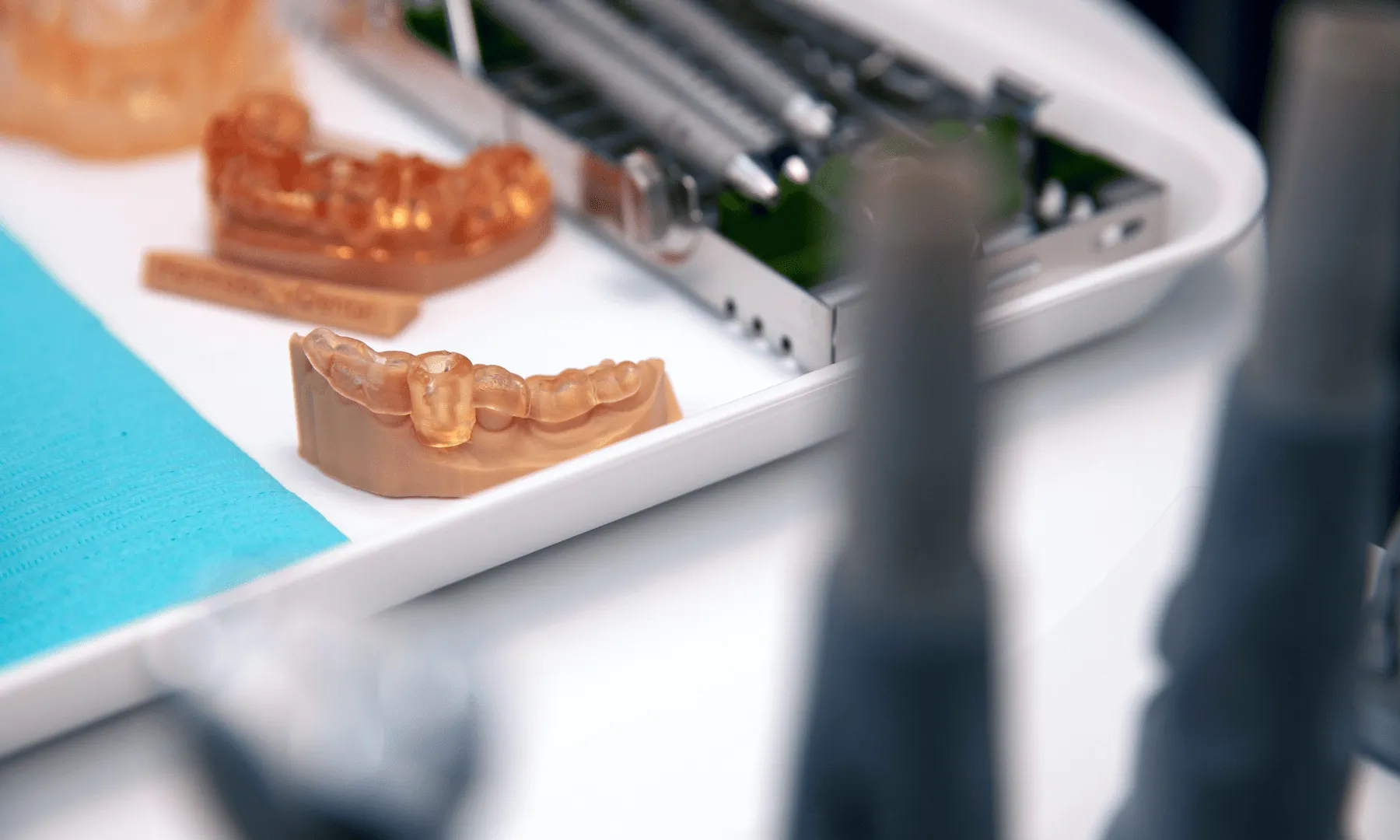 Guía quirúrgica 3D para cirugía guiada de implantes dentales